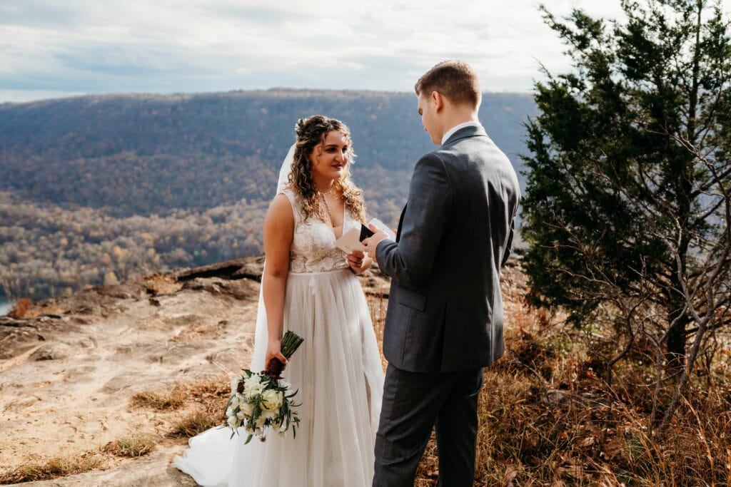 Private vow exchange during elopement in Chattanooga