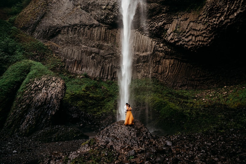 Where to elope in Oregon - Latourell Falls
